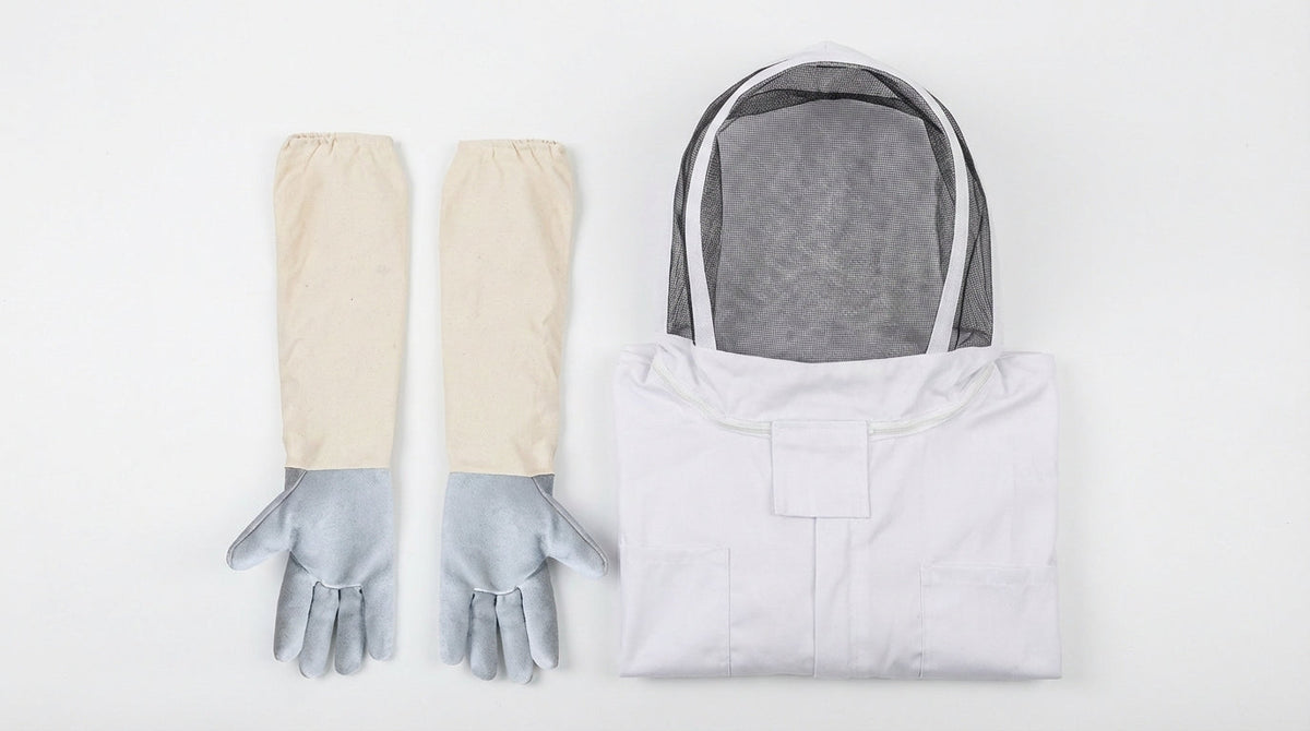 The 'New Standard' Bee Keeper Suit